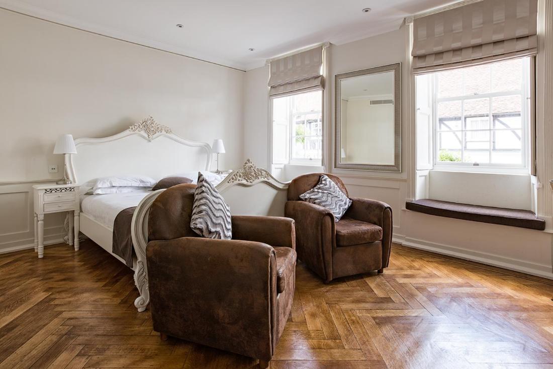 The Bell Inn Hotel Horndon-on-the-Hill Eksteriør bilde