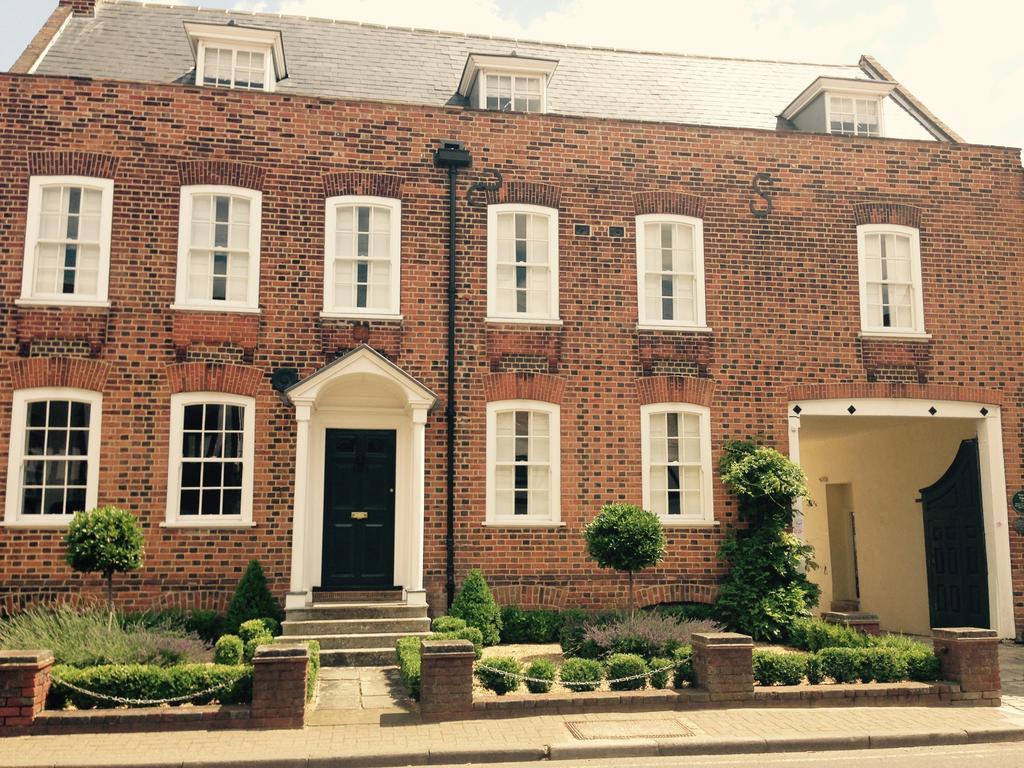 The Bell Inn Hotel Horndon-on-the-Hill Eksteriør bilde