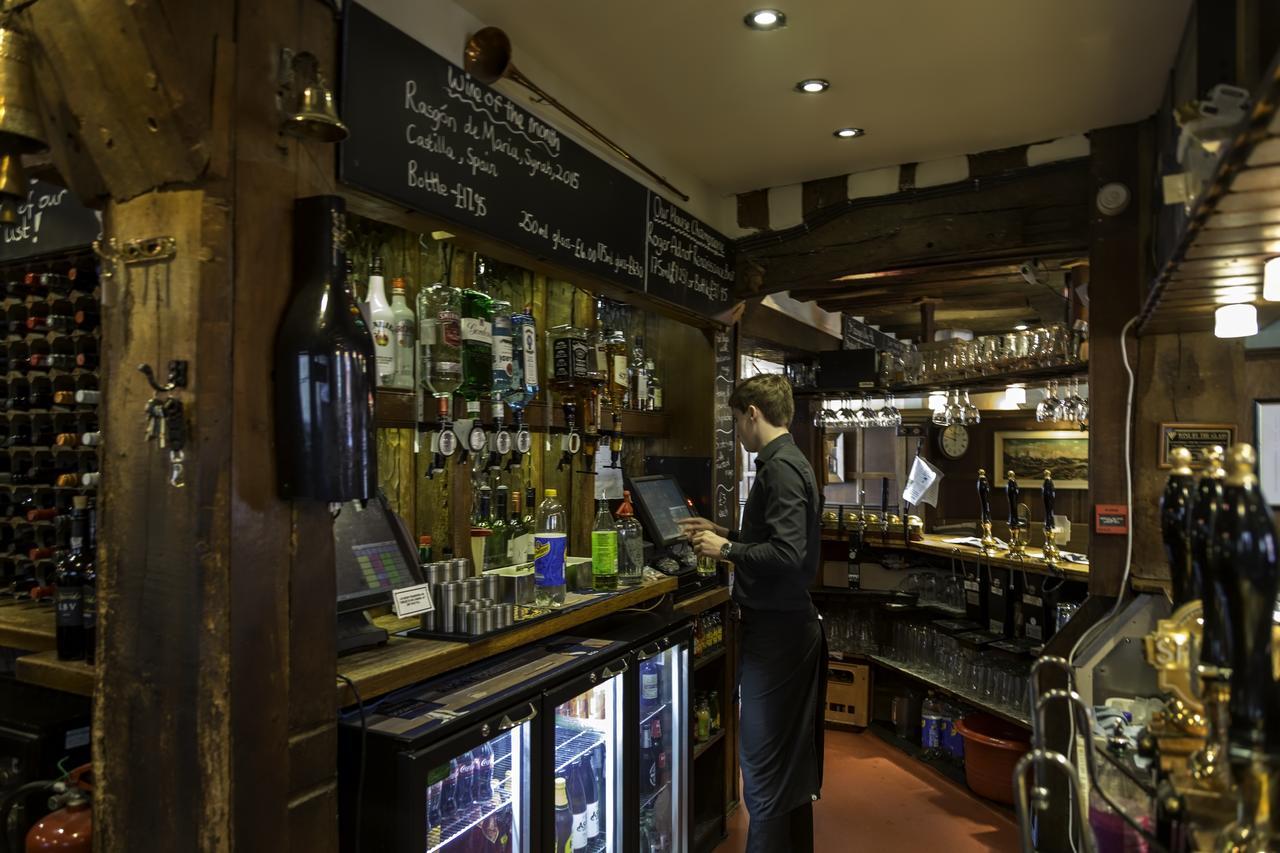The Bell Inn Hotel Horndon-on-the-Hill Eksteriør bilde